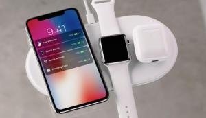 Apple 'looking into' iPhone 8 batteries swelling