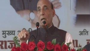 ‘BJP not stopping anyone's voice...voice was stopped in 1975 by imposing emergency’ Rajnath Singh slams Rahul Gandhi