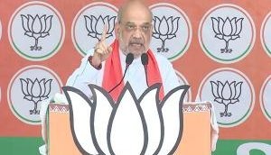 Amit Shah's parivarvad jibe at Akhilesh Yadav